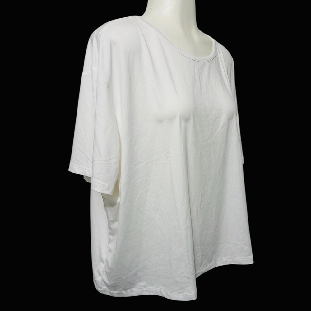 Under Armour Training Cropped Motion Top White Short Sleeve T-Shirt Size 1X - Picture 10 of 15